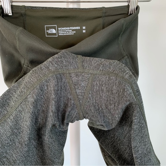 Women’s Dune Sky 9” Tight Short - Picture 5 of 8